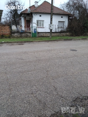 Удобно за работещи и пенсионери на около 2ч.от.София на близо ЖП гарата в Телиш Плевенско, снимка 3 - Къщи - 51707945