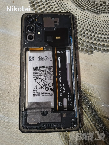 Samsung galaxy A72, снимка 2 - Резервни части за телефони - 52538452