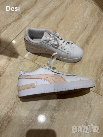 Дамски маратонки Пума, снимка 2 - Маратонки - 51886983