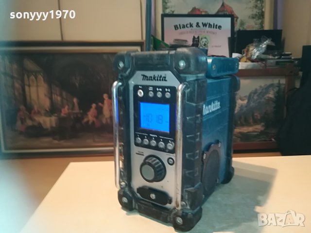 makita bmr102 profi radio-england 0606211100, снимка 1 - Радиокасетофони, транзистори - 33119777