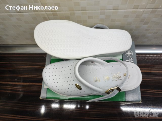 Дамски Бели работни чехли (сабо), размер 40, снимка 2 - Чехли - 43518171