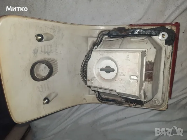 Ляв стоп със забележка за АУДИ 80 или 90 В3 AUDI 80 или 90 B3, снимка 6 - Части - 48416552