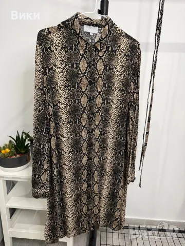 Рокля в размер Л, снимка 6 - Рокли - 48168038