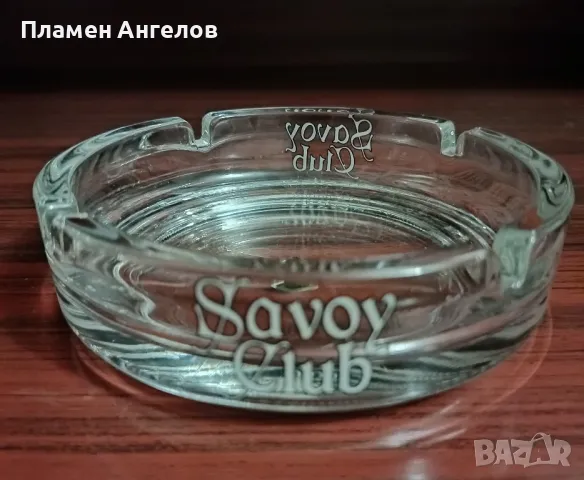 стъклен пепелник 