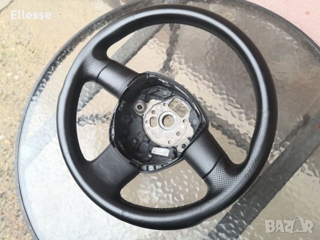 Коже волан Audi A3 A4 A6 , снимка 2 - Части - 27159322