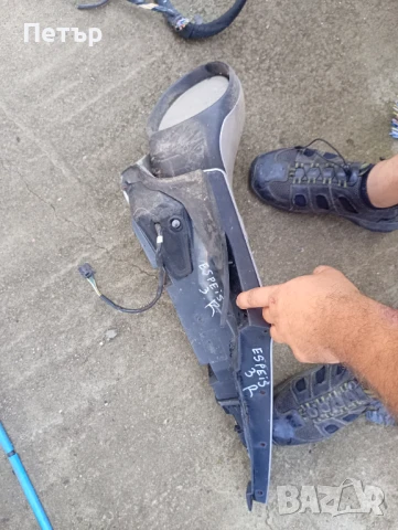 Ляво огледало рено еспейс 3, снимка 2 - Части - 51375258