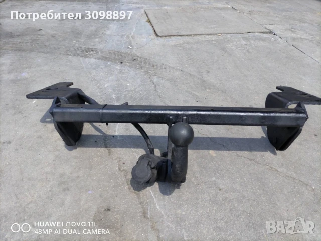 Теглич за Тойота Авенсис т27 2008-2017г 