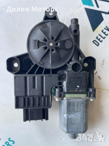 Предно ляво моторче стъклоповдигвач 0130822064 от Volkswagen T-Cross 1.0 TSI, двигател DLAA, 110 кс., снимка 2 - Части - 51591828