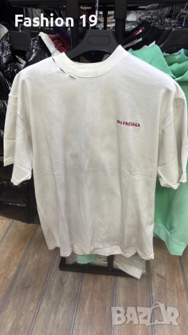 Тениски Баленсиага! (Oversize), снимка 4 - Тениски - 51592940
