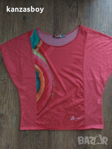 Desigual  - страхотна дамска блуза, снимка 2 - Тениски - 33634734