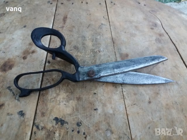 Стара  ножица, снимка 2 - Антикварни и старинни предмети - 33682021