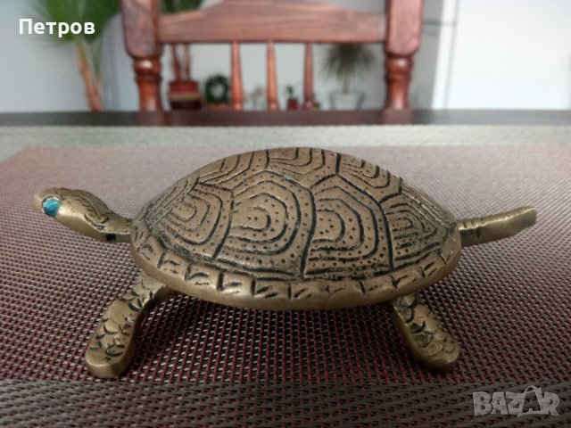 Продавам стилна и  красива костенурка.Перфектна изработка.Размерите са на снимките., снимка 2 - Колекции - 39881181