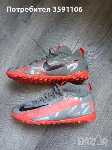 Футболни стоножки Nike Mercurial , снимка 1