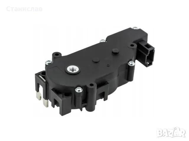 Mercedes CLS-Class W218 Моторче за заключване на багажник , снимка 5 - Части - 50302753