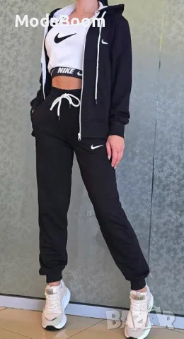 Nike дамски екипи от три части Различни цветове , снимка 3 - Комплекти - 48318679