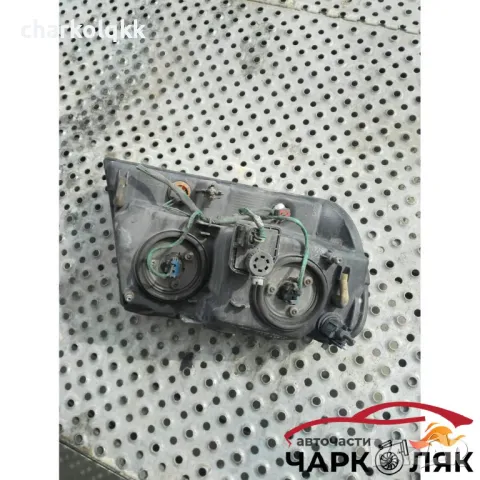 Фар ляв Гранд Чероки 2.7crd, снимка 3 - Части - 47836323
