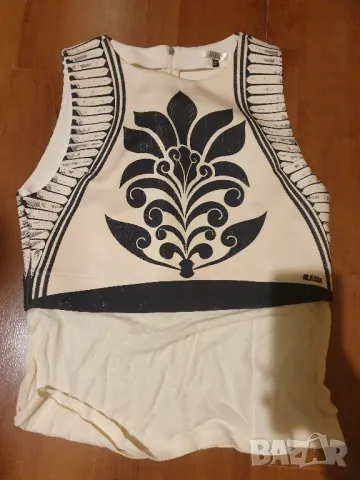 Alessa топ, снимка 2 - Корсети, бюстиета, топове - 47610087