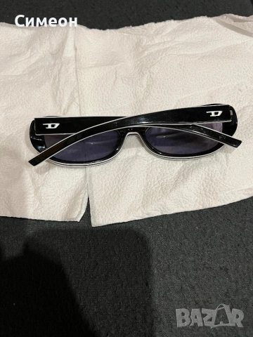 Очила Diesel, снимка 2 - Слънчеви и диоптрични очила - 53036472