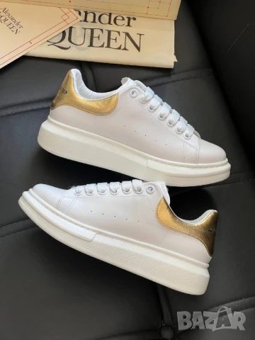 дамски маратонки Alexander Mcqueen , снимка 9 - Маратонки - 51091206