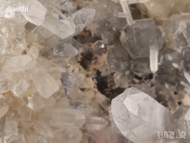 №69, Кварц, Зелен кварц с хематит, Кристали Минерали Родопи,, снимка 5 - Декорация за дома - 43341460