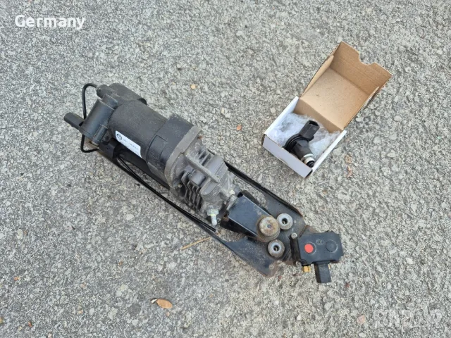 компресор въздушно окачване bmw e61 бмв, снимка 6 - Части - 48016192