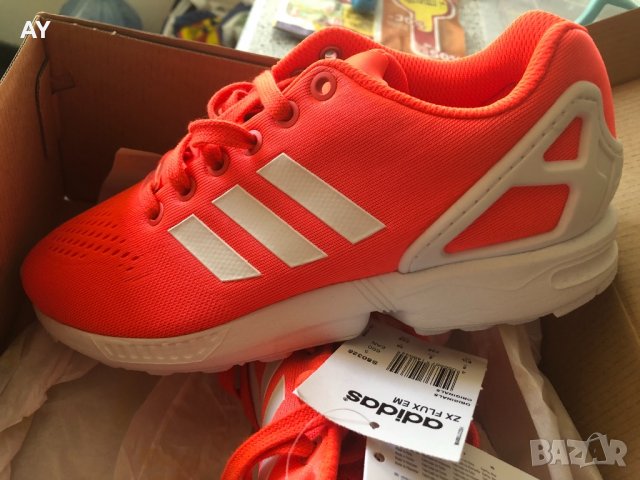 Дамски маратонки Adidas, снимка 3 - Маратонки - 33683999
