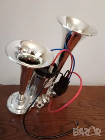 Въздушен клаксон с компресор 12 v.
