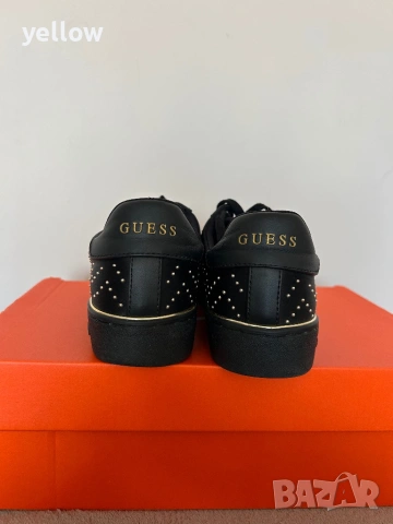 Кецове Guess, снимка 2 - Кецове - 53195932