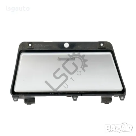 Пепелник BMW X3 (E83) 2003-2010 ID: 138174