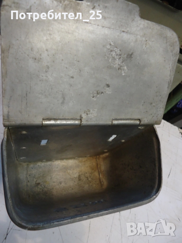 Рето пепелник - кошче  БДЖ, снимка 2 - Антикварни и старинни предмети - 51683577