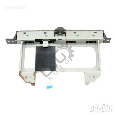 Бутони средна конзола табло Toyota Avensis II 2003-2009 ID: 116208, снимка 2 - Части - 43226090