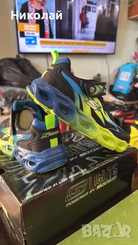 НОВИ Маратонки Scechers и Nike Giannis Immortality 4 "Halloween" 35,5, снимка 10 - Детски маратонки - 52197223