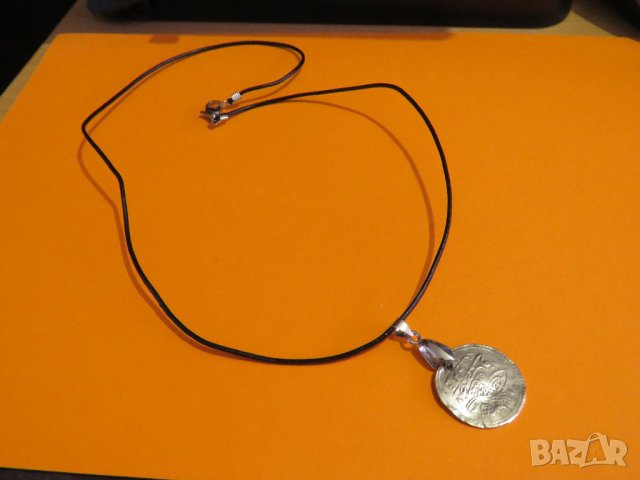 Старинна  сребърна османска муска , турски амулет с тугра, туга 2,3см , накит, амулет сребро, снимка 4 - Колиета, медальони, синджири - 37536657