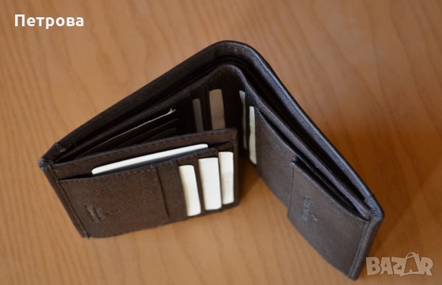 TOM TAILOR Terry с RFID защита вертикален портфейл "черен и кафяв", снимка 11 - Портфейли, портмонета - 32250705