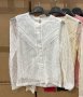 Бяла дантелена блузка , снимка 1 - Корсети, бюстиета, топове - 43499112