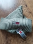Tommy Hilfiger - страхотна зимна шапка КАТО НОВА, снимка 5