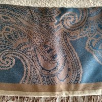 Нов кашмирен шал в бежово и синьо, снимка 2 - Шалове - 34626512