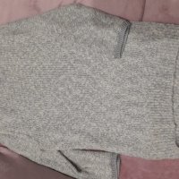 Пуловер, снимка 1 - Блузи с дълъг ръкав и пуловери - 27183306