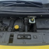 Renault Scenic 1.5 dci, снимка 9 - Автомобили и джипове - 40648077