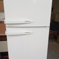 Хладилник за части, снимка 1 - Хладилници - 36459888