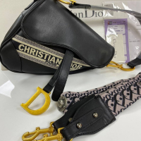 Дамска чанта Christian Dior код 289 , снимка 1 - Чанти - 44842777