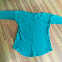 Зелена блузка с ръкав 3/4, снимка 3 - Блузи с дълъг ръкав и пуловери - 35344837