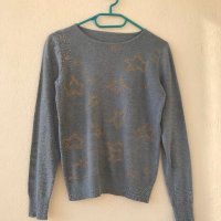 Пуловерче със звезди - М размер, снимка 3 - Блузи с дълъг ръкав и пуловери - 27743761