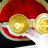 Арабски чайник от месинг,релеф. , снимка 2 - Антикварни и старинни предмети - 40590252