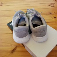 Маратонки adidas, снимка 2 - Детски маратонки - 34606021