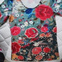 Шарена блуза с цветя, снимка 8 - Блузи с дълъг ръкав и пуловери - 43347666