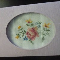 Бродирана картичка ретро цвете, снимка 2 - Гоблени - 25462517