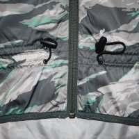 Nike Packable Camouflage trail men’s jacket Sz S, снимка 6 - Спортни дрехи, екипи - 32570922