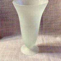 ваза - стъклена, снимка 1 - Вази - 32307514