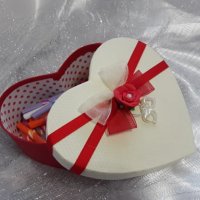 Кутийка с късметчета за Свети Валентин, снимка 11 - Сватбени аксесоари - 27892100